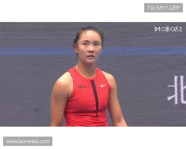 袁悦鏖战不敌强敌遗憾止步中网女单第二轮展现中国新星拼搏风采